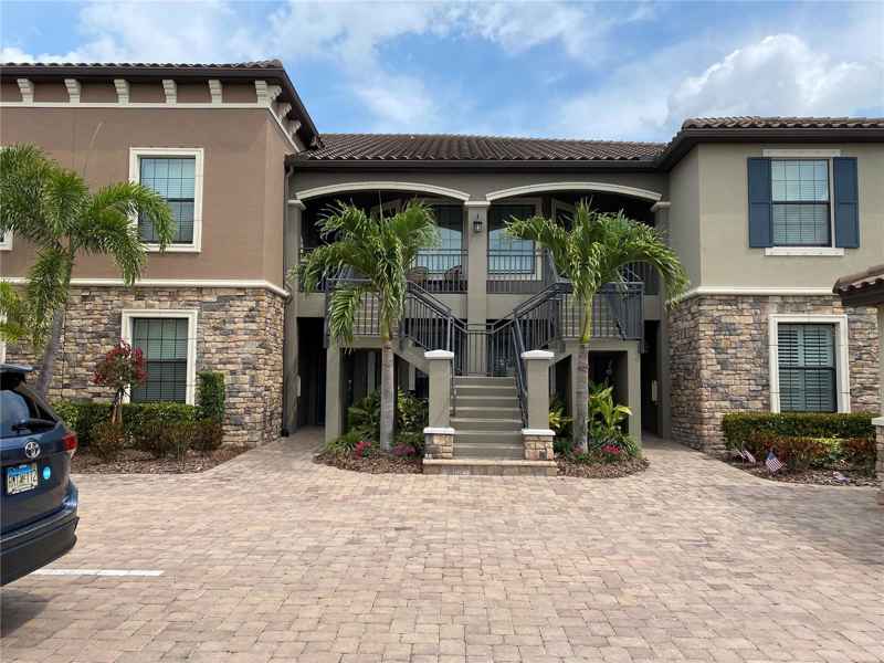 13711 MESSINA LOOP #203
