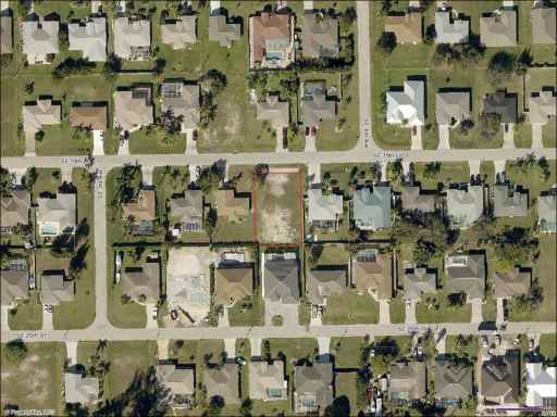 312 SE 19TH LN