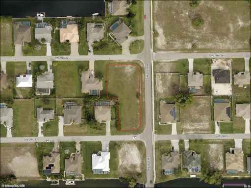 2000 SW 28TH TER