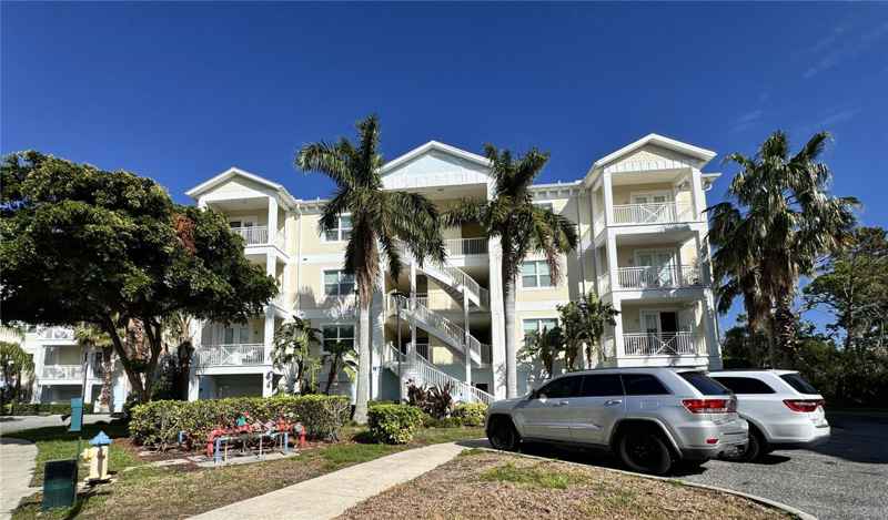 7710 34TH AVE W #202