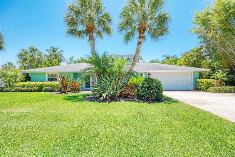 5640 CAPE LEYTE DR