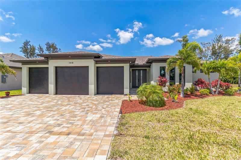 1418 SW 1ST PL