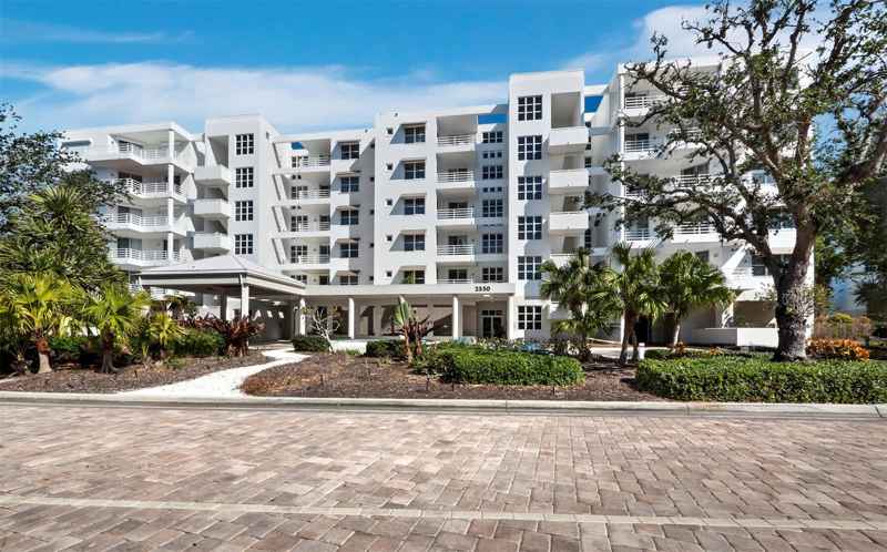2550 HARBOURSIDE DR #322