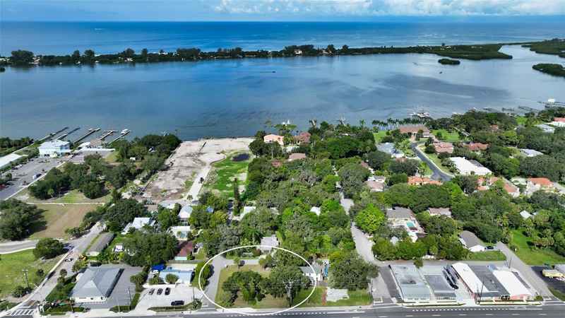 51 N TAMIAMI TRL