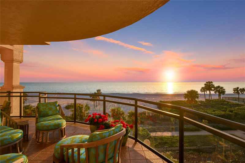 2141 GULF OF MEXICO DR UNIT #4