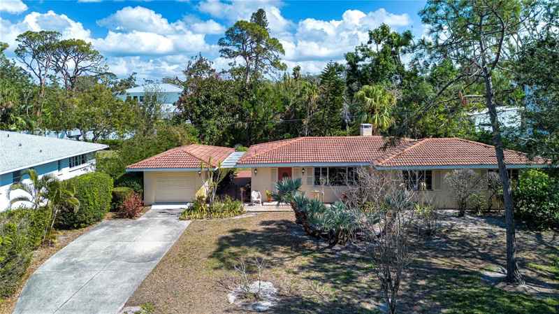 1555 FLOWER DR