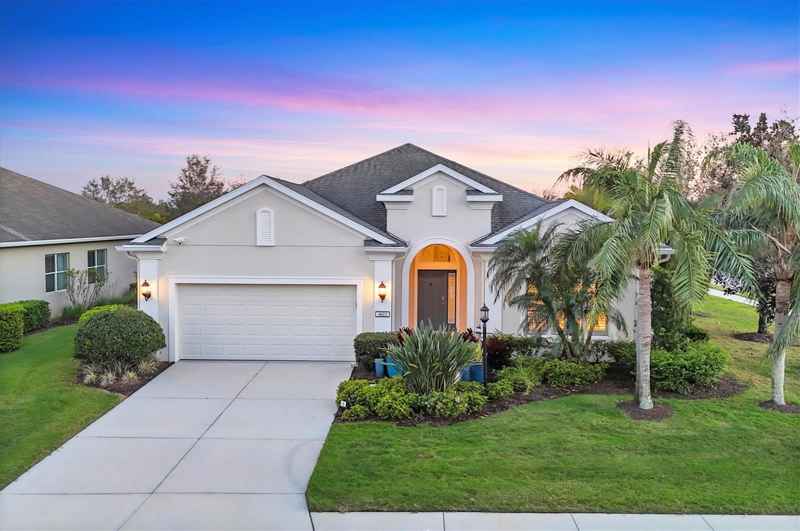 4623 CLAREMONT PARK DR