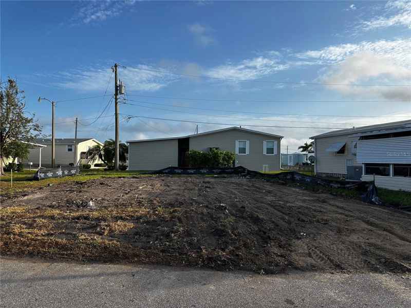 269 JAMAICA DR