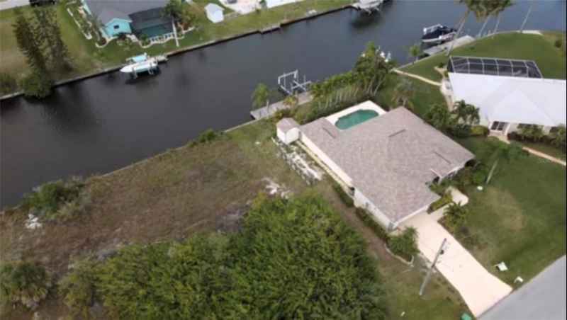15442 MCCOMB CIR