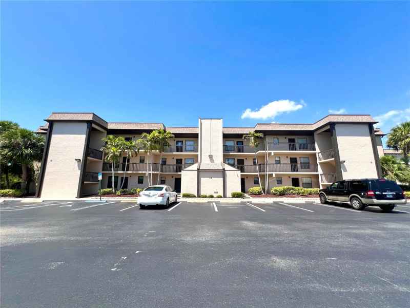 1999 KINGS HWY #134C
