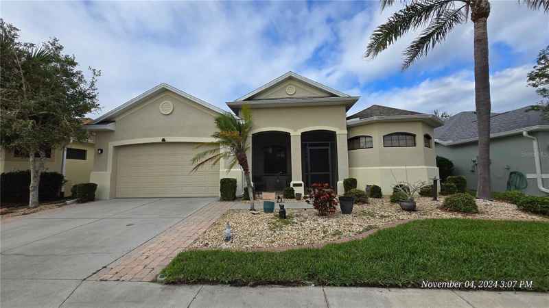 24412 LAKEVIEW PL