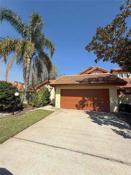 41 VILLAGE CIR