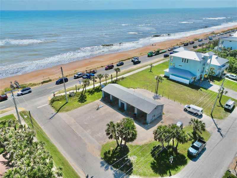 2299 N OCEANSHORE BLVD
