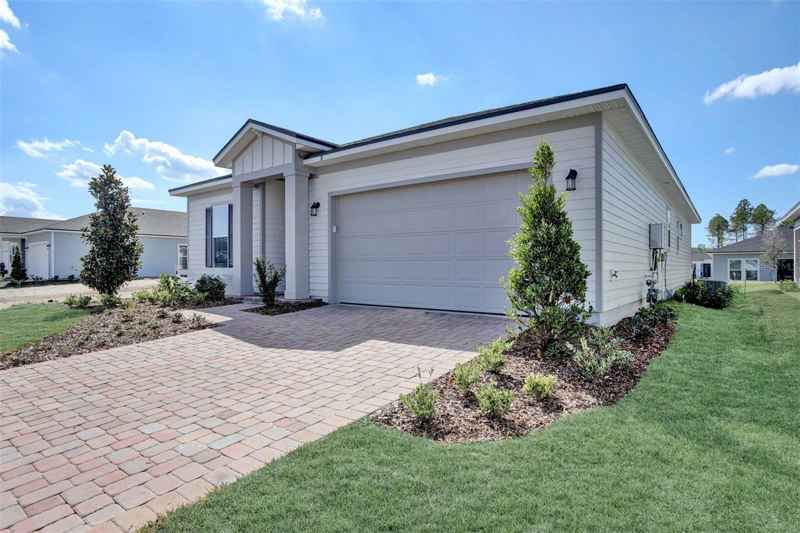 8 FALMOUTH DR