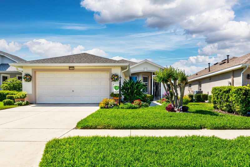 27121 GREENFLY ORCHID LN