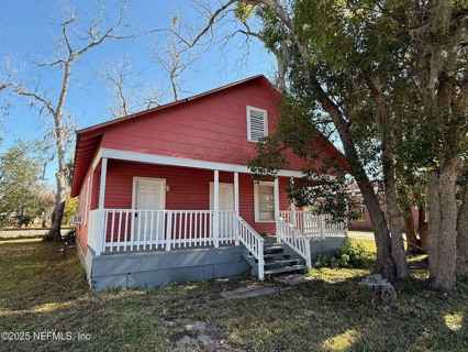 226 S THOMPSON ST