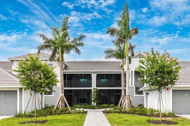 12550 GALAPAGOS ST #204
