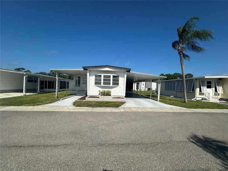 5690 FORSYTHIA RD