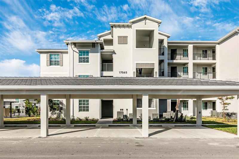 17565 OPAL SAND DR #102