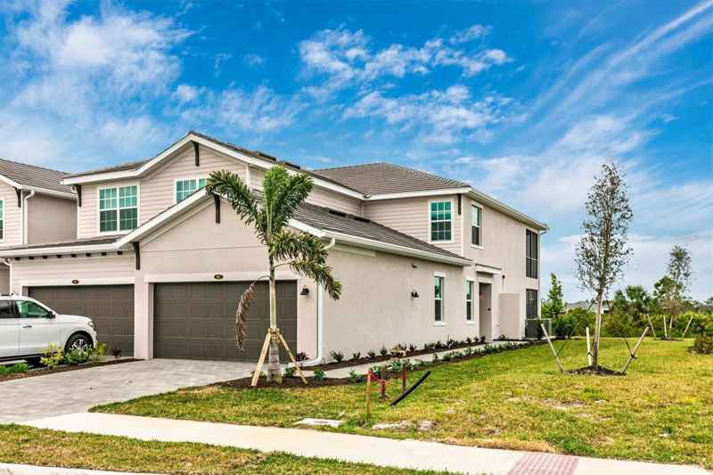 12685 RADIANCE CT #102
