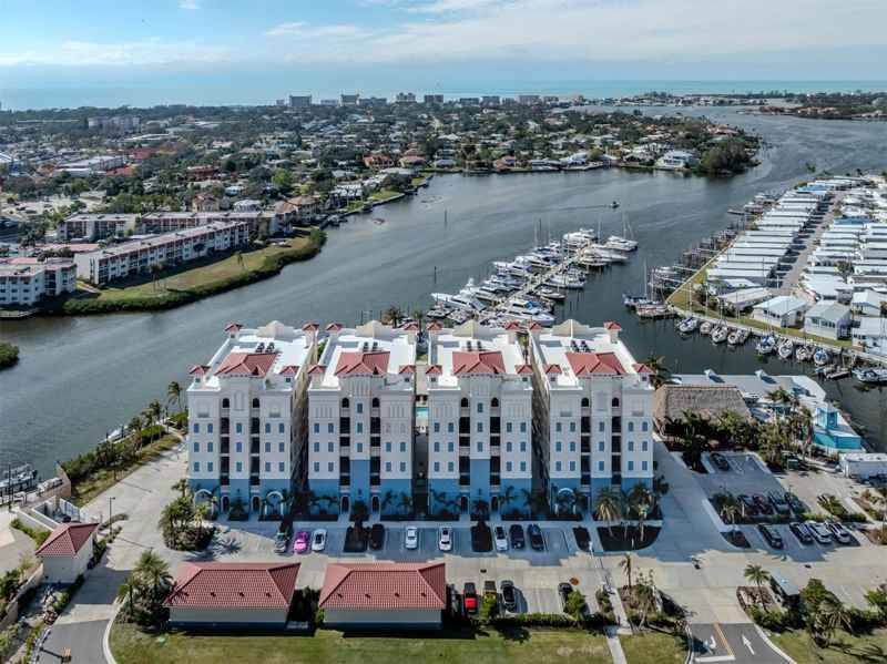 501 TAMIAMI TRL N #502
