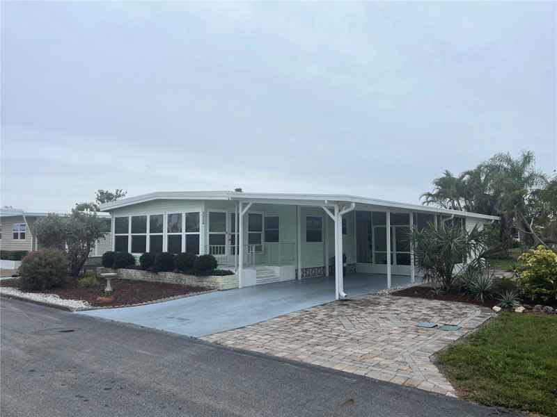 524 S CERVINA DR