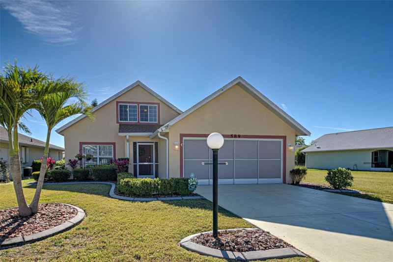 589 ROSE APPLE CIRCLE
