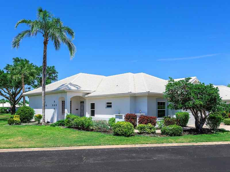 643 CROSSFIELD CIR #13