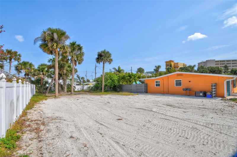 306 NORMANDY AVE