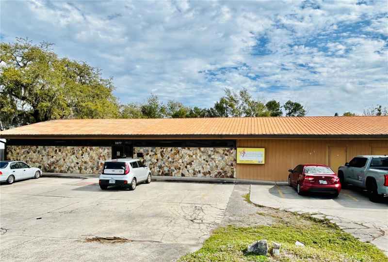 3377 FORSYTH RD