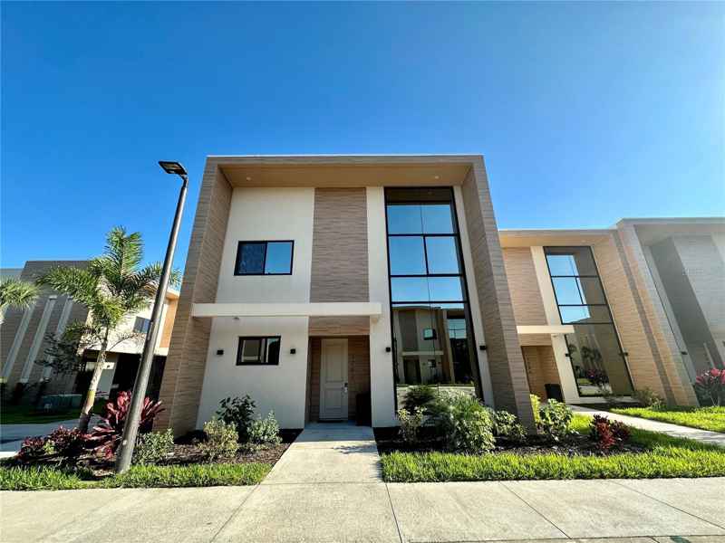 3082 ROCKEFELLER WAY #3082