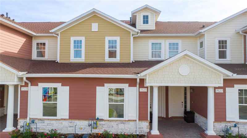 7529 SUNFLOWER CIR