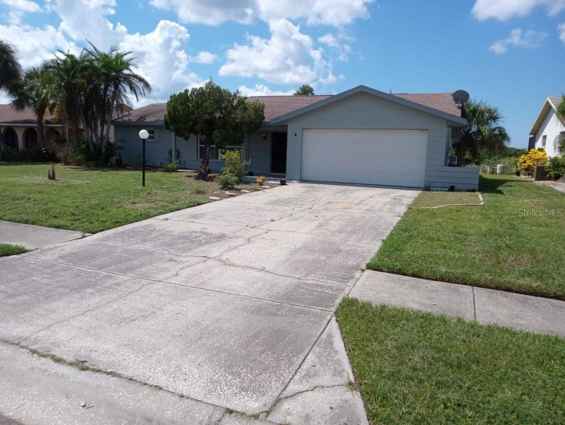 738 FLAMINGO DR
