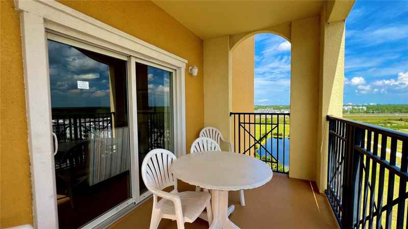 8101 RESORT VILLAGE DR