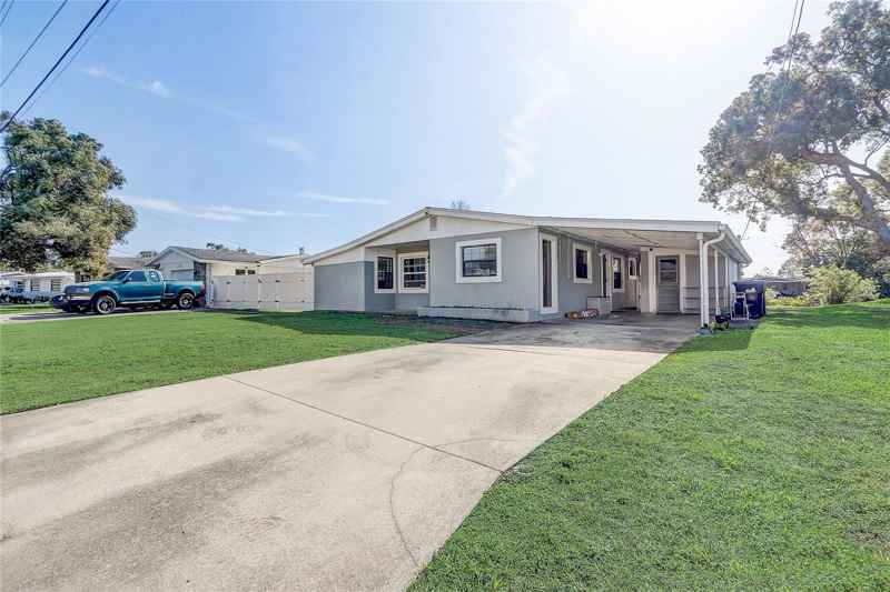 1108 EVANGELINE AVE