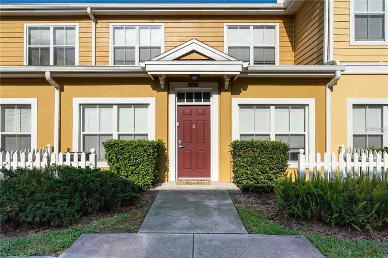 2622 LODI CIR #103