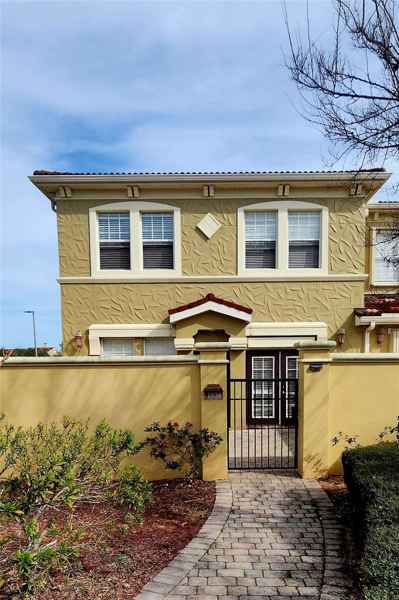 2834 BELLA VISTA DR
