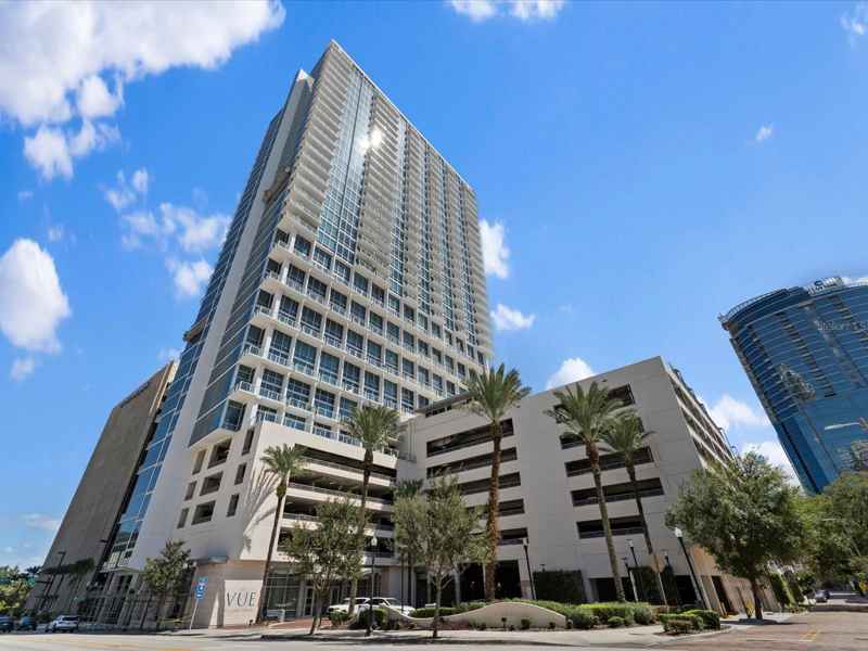 150 E ROBINSON ST #1214