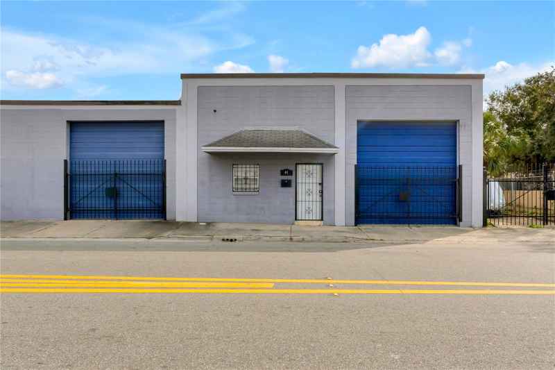 41 N DOLLINS AVE