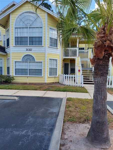 2027 ROYAL BAY BLVD #77