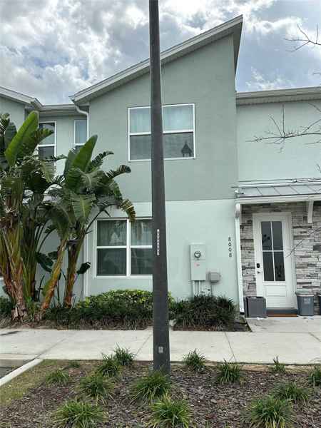 8008 FORMOSA VALLEY PL