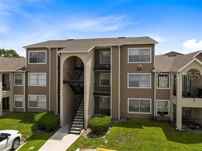 4736 WALDEN CIR #15