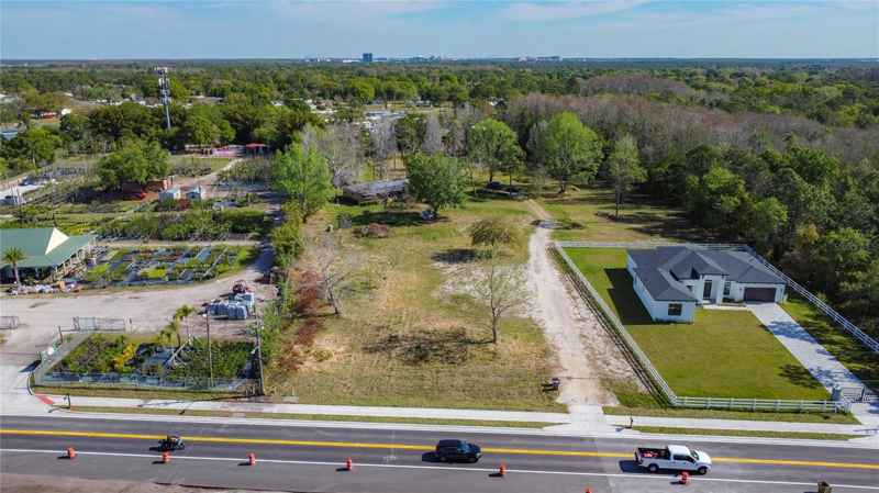 3425 BOGGY CREEK RD