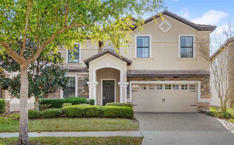 1435 ROLLING FAIRWAY DR