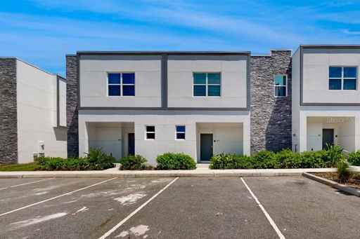 485 FAMAGUSTA DR