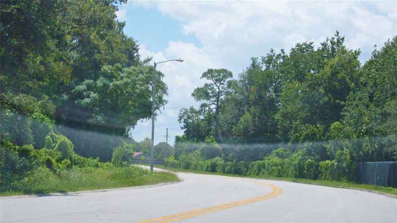 SUBURBAN DR