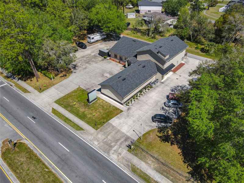 1342 HOWLAND BLVD