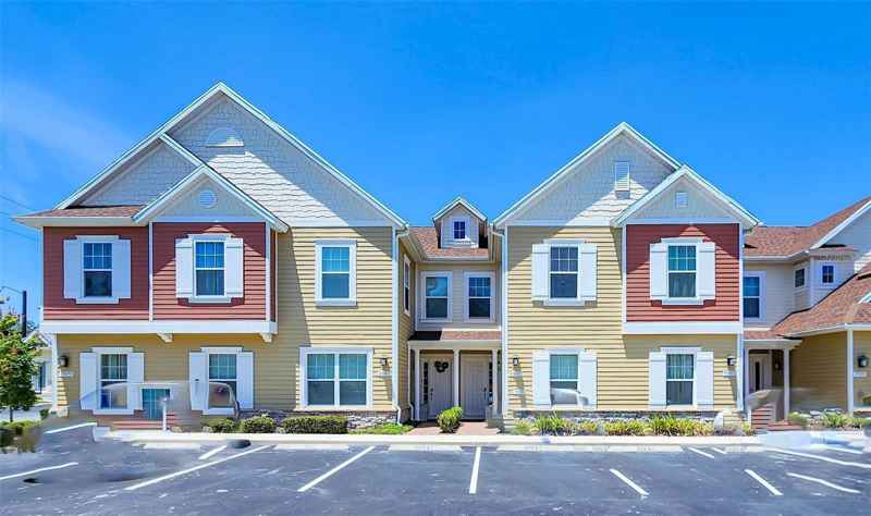 7595 SUNNY DREAMS LN