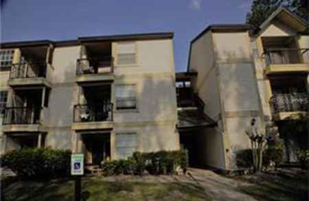 1940 LAKE ATRIUMS CIR #104