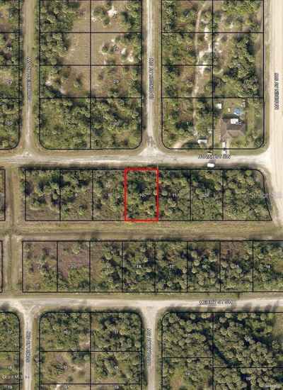 750 NOVAK ST SW